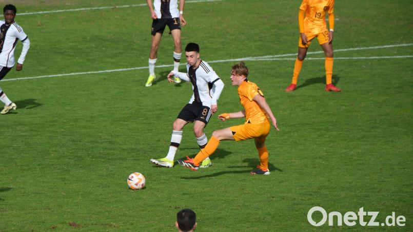 Noah Keller im Spiel gegen die Niederlande. Mit dem 3:3 holte die deutsche Mannschaft den Turniersieg. Bild: Keller/privat