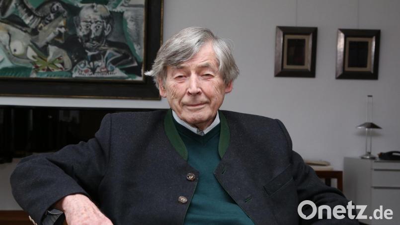 Hans-Robert Thomas mit 90 Jahren in seinem Haus am Mühlweg in Weiden. Archivbild: Gerhard Götz