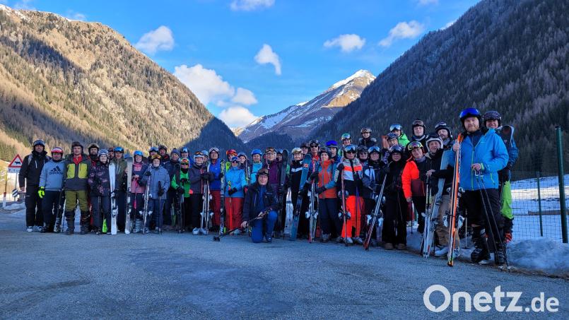 Die Skigemeinschaft der DJK Neustadt/WN und des SV Wurz verbrachte zum neunten Mal drei Skitage in Südtirol. Bild: Neugirg/exb