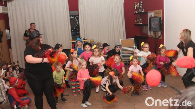 Die &quot;Wild Chicks&quot; legen eine Supershow auf das Parkett. Bild: pi