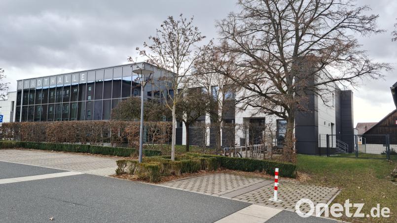 Die Stadthalle erfreut sich großer Beliebtheit. Bei Großveranstaltungen soll es mit den Toiletten aber eng werden. Bild: sne