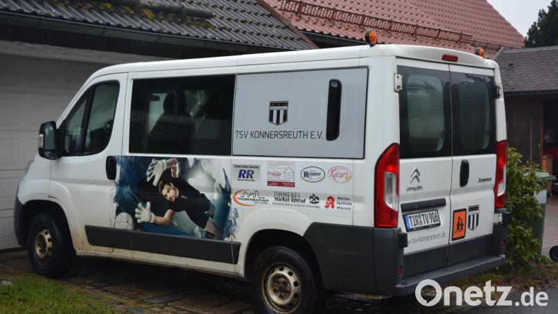 Der Citroën-Neunsitzer (Bild) des TSV Konnersreuth wird durch ein Exemplar von Ford in gleicher Größe ersetzt. Bis zur Auslieferung des neuen Busses werden aber noch einige Monate vergehen. Bild: jr