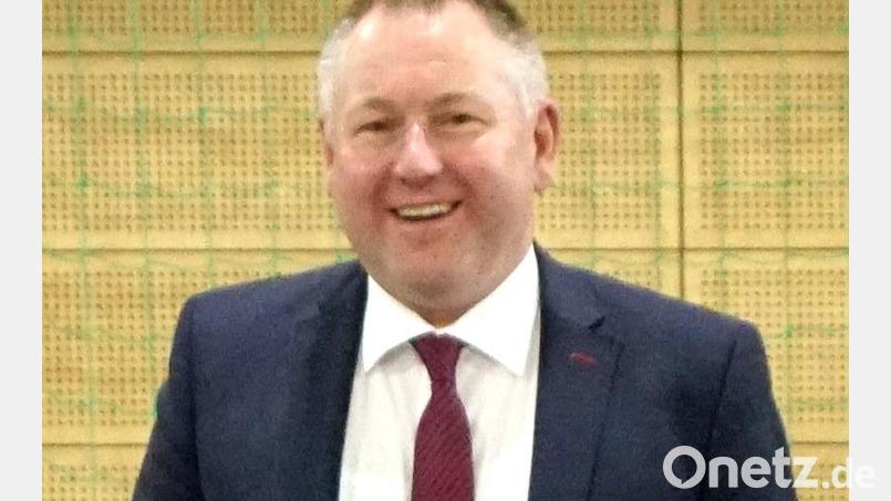 Gerhard Tretter (hier bei der Vereidigung als Gemeinderat 2020) ist vor Kurzem im Alter von 62 Jahren gestorben. Archivbild: bkr