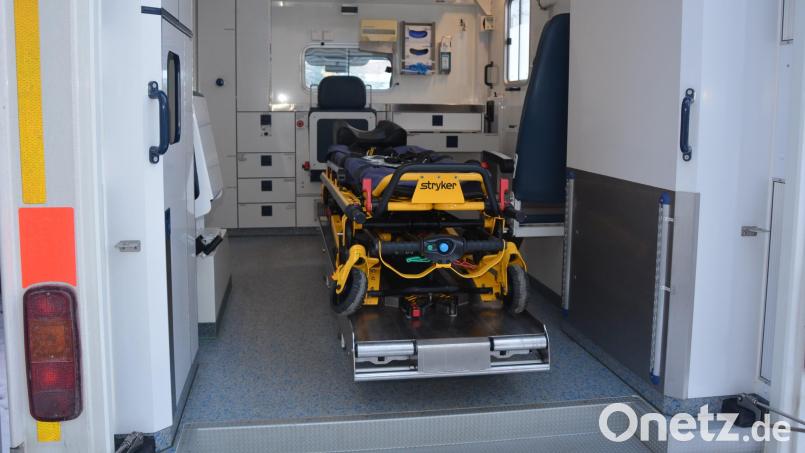 Der Rettungswagen wurde komplett neu ausgestattet. Insgesamt wurden 21 000 Euro für Reparaturen, TÜV und Ausstattung aufgewendet. Das Fahrzeug ist mittlerweile in der Ukraine im Einsatz. Bild: jr
