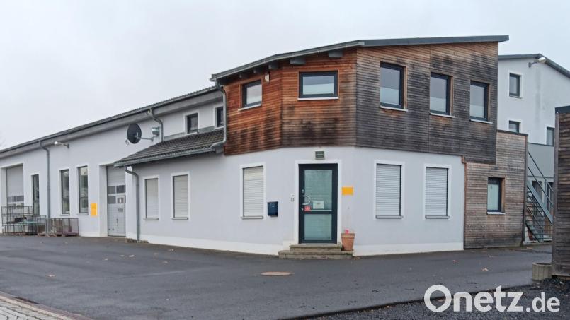Die Jalousien sind geschlossen im Firmengebäude an der Einsteinstraße. Die letzten Aufträge sind abgewickelt. Bild: as