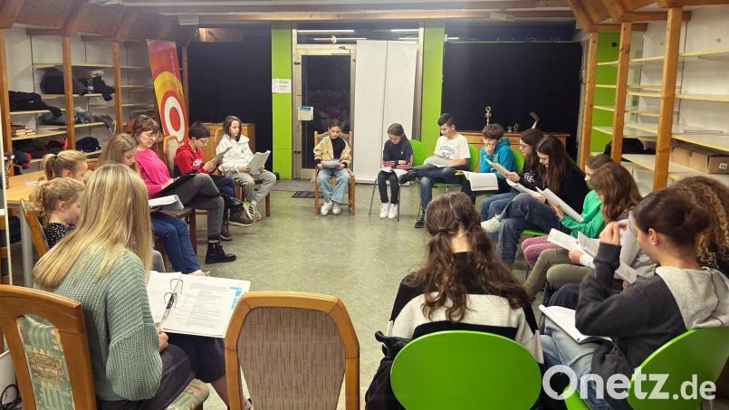 &quot;Das kleine Gespenst&quot; hat auf Burg Murach Premiere. Die Leseproben laufen. Bild: Julia Gitter/exb