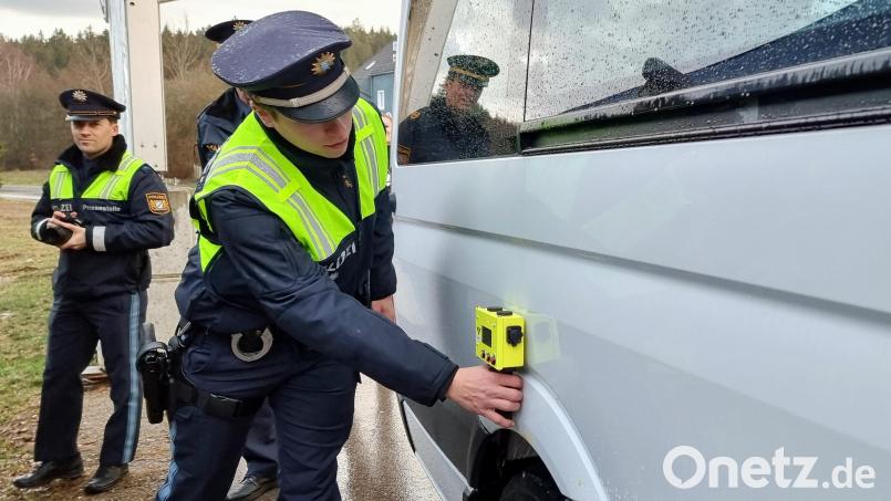 Das neue Personendetektionsgerät soll die Arbeit der Grenzpolizisten erleichtern und beschleunigen. Bild: scm