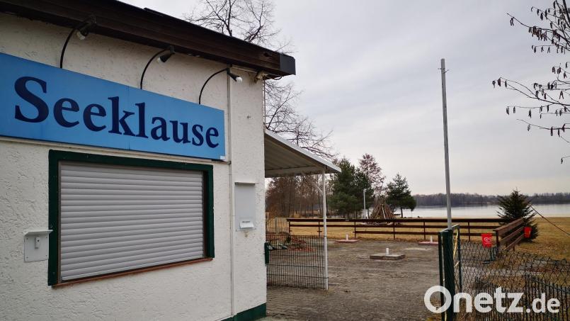 Die „Seeklause“ am Klausensee bei Schwandorf. Sie soll einem Hotelbau Platz machen. Bild: Dobler