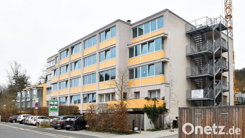 Das Seniorenheim der Diakonie Amberg in der Hellstraße am Mariahilfberg. Das Heim mit seinen derzeit 65 Bewohnern und 70 Mitarbeitern wird Ende April geschlossen. Bild: Petra Hartl