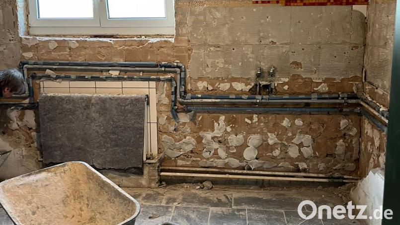 Die Entkernung des Kabinentrakts ist bereits abgeschlossen Bild: bk