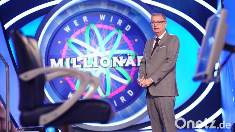 Bei &quot;Wer wird Millionär&quot; holt Moderator Günther Jauch einen Kandidaten aus dem Landkreis Neustadt/WN auf den Ratestuhl. Bild: Stefan Gregorowius/RTL