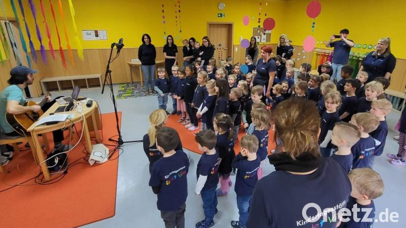 Kindergartenkinder von St. Vitus Schnaittenbach im Tonstudio | Onetz