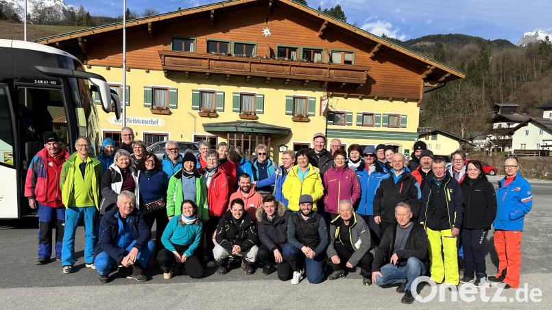 Vier herrliche Skitage hatte der Skiclub Pistenschwinger Gössenreuth in der Sportwelt Amade. Quartier fanden sie in ihrem Stammhaus, dem Reitsamerhof in Werfen. Bild: mor