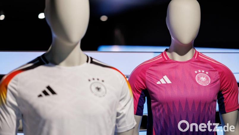 Der DFB wechselt ab 2027 seinen Ausrüster. Bild: Daniel Karmann/dpa