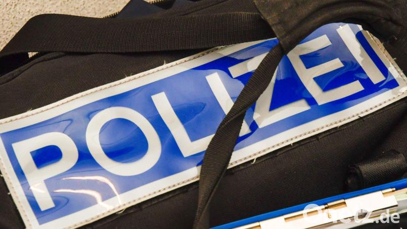 Diebstähle am Sportplatz: Die Polizeiinspektion Amberg gibt Tipps, um diese zu verhindern. Symbolbild: Petra Hartl