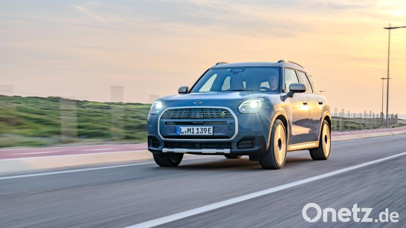 Mini als Maxi: Der Mini Countryman ist längst kein ganz kleines Fahrzeug mehr. Bild: Bernhard Filser/BMW Group