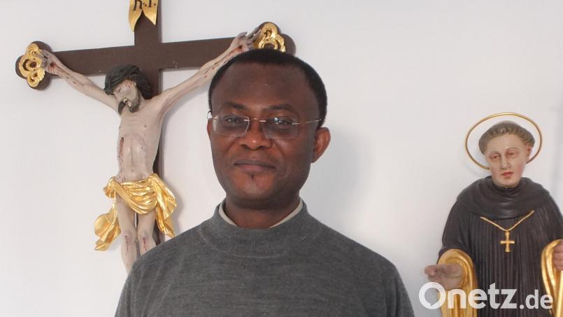 Dr. George Oranekwu wird zum 1. September neuer Seelsorger der Pfarreiengemeinschaft Bad Neualbenreuth-Ottengrün-Wernersreuth. Bild: Elisabeth Wirth/Archiv Donaukurier/exb