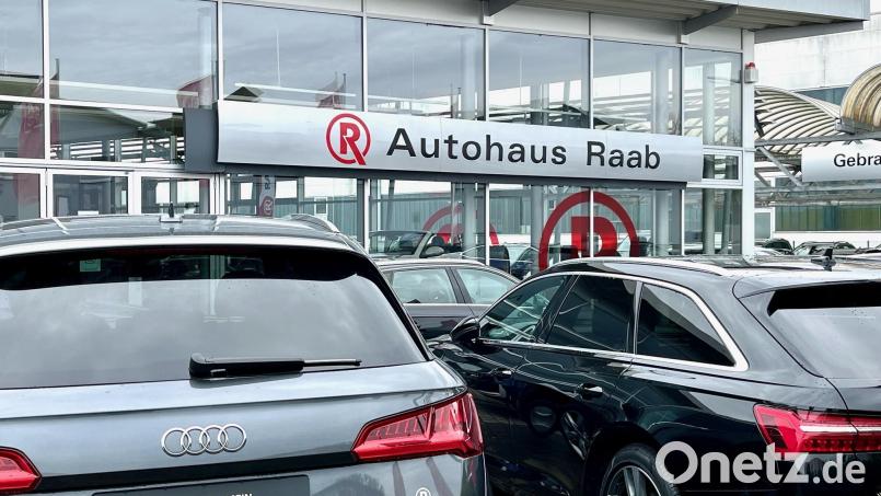 Das Autohaus Raab hat in Weiden eine über 90-jährige Tradition. RSZ Automobile gehört aber künftig in die Maschek-Gruppe. Bild: Gabi Schönberger