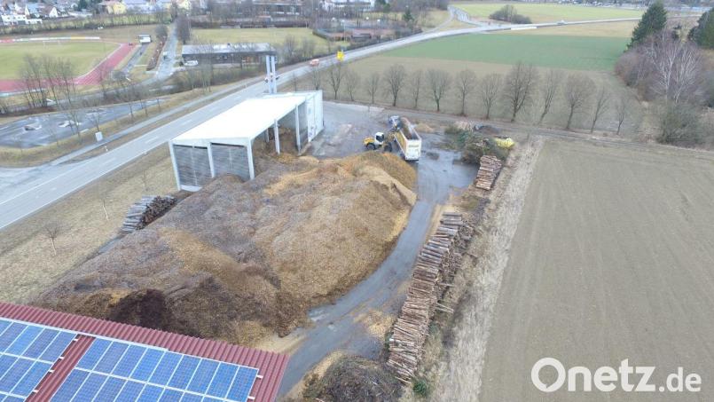 Auf dem Grundstück des Heizwerks der Naturenergie in Vohenstrauß ist noch viel Potential zur Erweiterung gegeben. Bild: dob