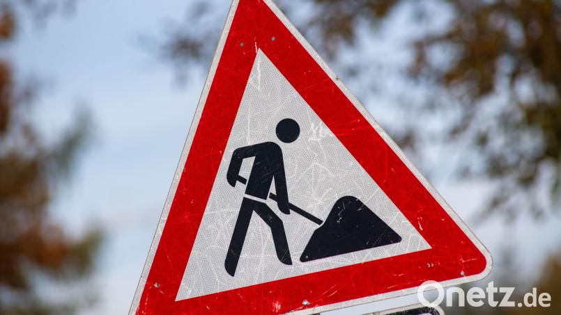Zwischen Kellermühle und Kunzenlohe soll die Gemeindeverbindungsstraße ausgebaut werden. Die Bauzeit erstreckt sich über zwölf Wochen. Symbolbild: Stefan Sauer/dpa