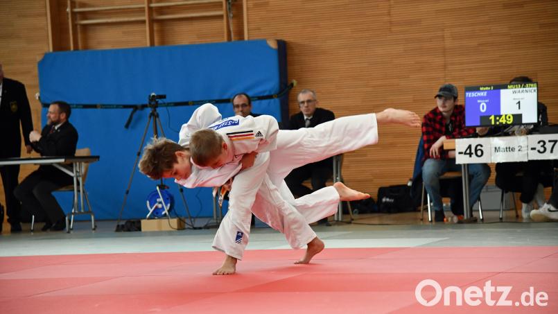 Due Judoka der U13 ermittelten ihre Nordbayerischen und Bayerischen Meister. Bild: Susanne Schubert/exb