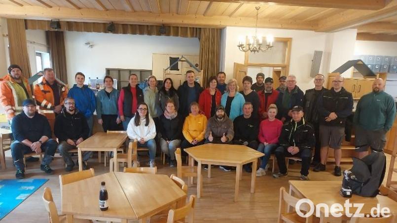 Viele Helfer packten beim Umzug des Kinderhauses St. Josef in die neuen Räume mit an. Bild: Kinderhaus St. Josef/exb