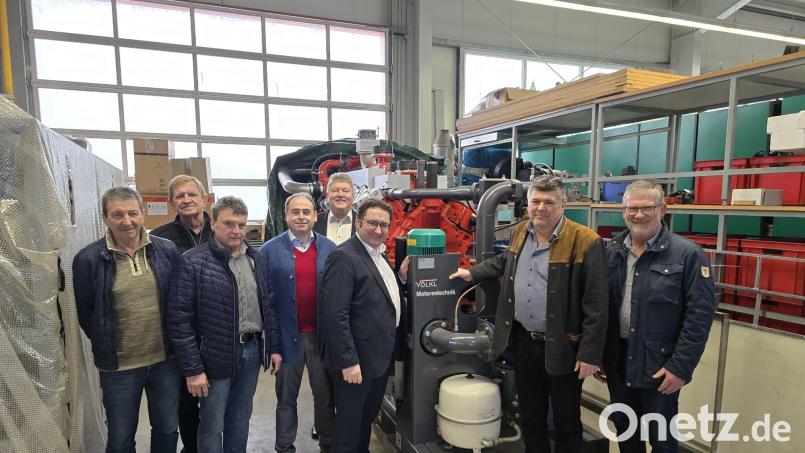Die Freien Wähler besuchten Motorentechnik Völkl in Tirschenreuth. Bild: Freie Wähler Tirschenreuth/exb