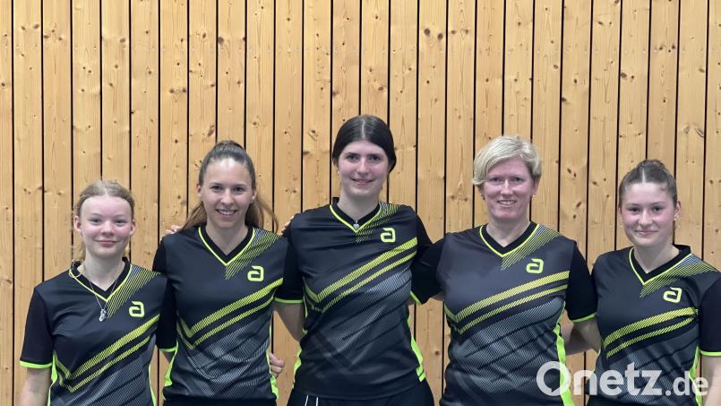 Sie lösten das Ticket für die Verbandsoberliga: (von links) Nina Aures, Sabine Bauer, Sophia Ziegler, Sandra Grassler und Anna Pickel. Bild: bj