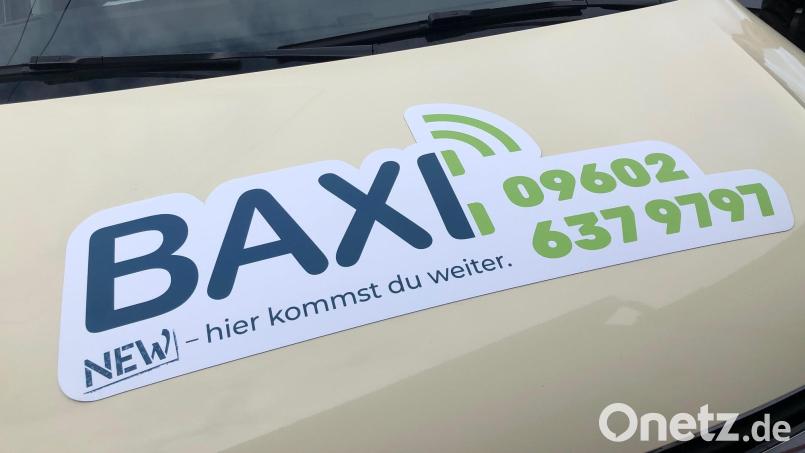 Das Neustädter Baxi füllt Lücken im Öffentlichen Personennahverkehr zwischen Hütten und Tanzfleck. Durch die Fahrbahnerneuerung auf der B 299 fallen Busverbindungen aus. Bild: exb