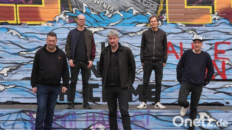 Die Band Kettcar veröffentlicht sieben Jahre nach dem letzten Studioalbum die neue Platte „Gute Laune ungerecht verteilt“. Bild: Marcus Brandt/dpa