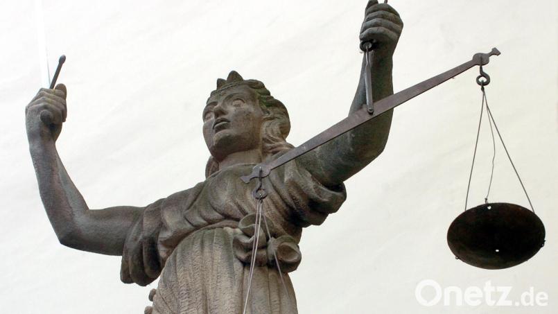 Ein 46-Jähriger tickt im Straßenverkehr regelmäßig aus. Das hat ihm nun eine hohe Strafe beschert. Bild: Matthias Hiekel