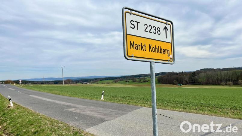 Nach dem Einbruch auf ein Kohlberger Wohnhaus sucht die Kriminalpolizei Weiden noch immer nach der Beute. Bild: Gabi Schönberger