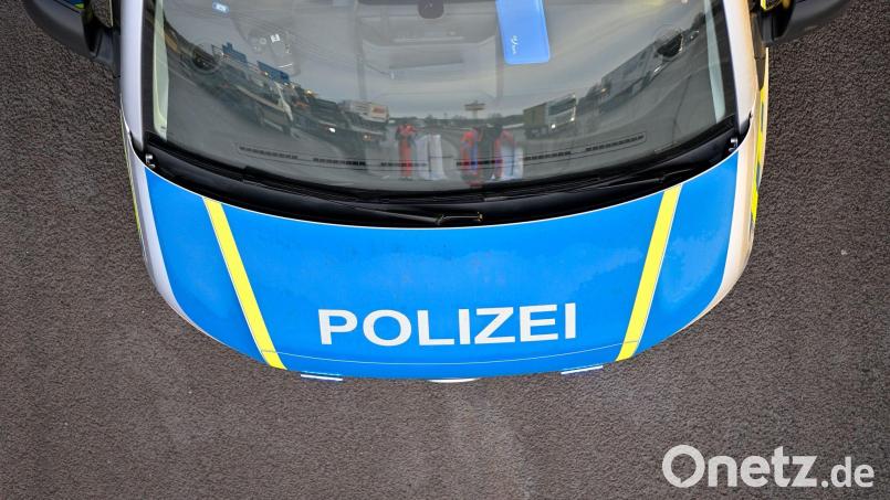 In Kulmain haben Unbekannte die Radmuttern eines Autos gelockert. Symbolbild: Klaus-Dietmar Gabbert/dpa/Symbolbild