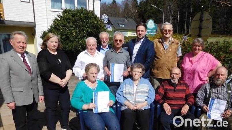 Der VdK Fichtelberg-Oberwarmensteinach ehrte in der Jahreshauptversammlung treue Mitglieder und wählte den Vorstand neu. Bild: gis/exb