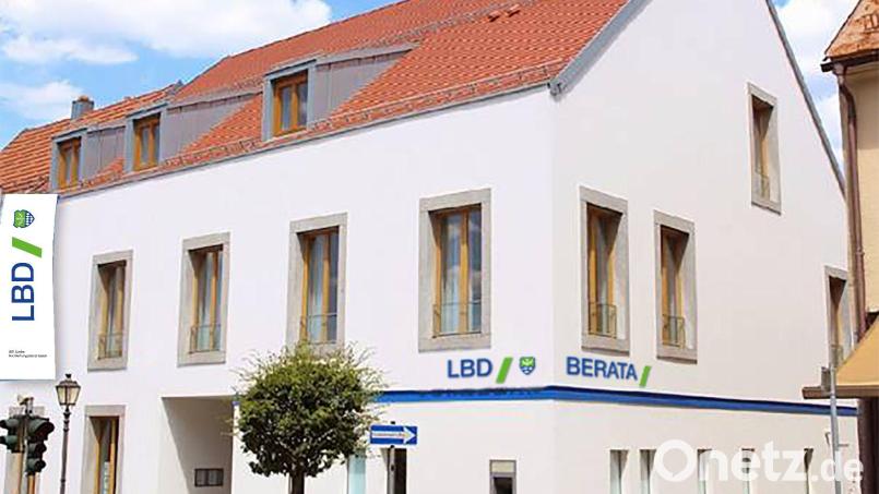 Die Steuerberatungsgesellschaft LBD/Berata GmbH wird in das ehemalige Volksbankgebäude in Vohenstrauß einziehen. Ab 1. Juli ist die Kanzleileiterin Katharina Eckl mit ihrem Team im ersten Obergeschoss zu finden. Bildmontage: LBD/exb