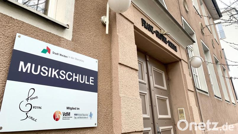 An der Musikschule in Weiden steigen erneut die Gebühren für Einzelunterricht. Finanzielle Erleichterung soll ein neues Bonussystem schaffen. Archivbild: Gabi Schönberger