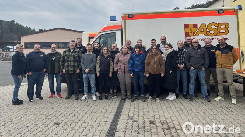 Beim ASB Jura ist ein Sanitätsdienstlehrgang mit 17 Teilnehmenden zu Ende gegangen. Bild: Andreas Brunner/exb