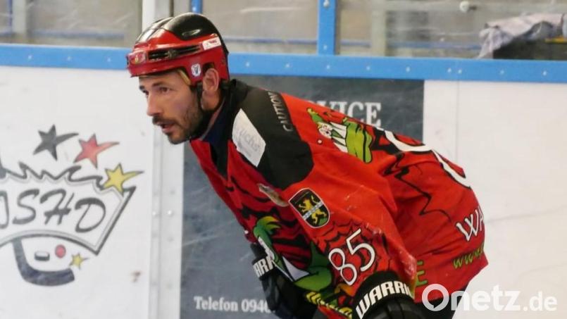 Marcel Waldowsky spielt auch in der kommenden Saison für die Pleystein Piranhas. Archivbild: exb