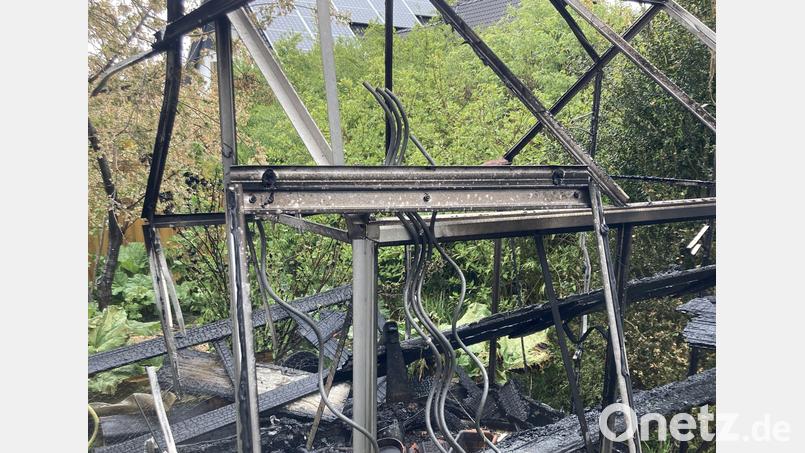 In Gallmünz ist ein Gartenhaus abgebrannt. Bild: Polizei Sulzbach-Rosenberg/exb
