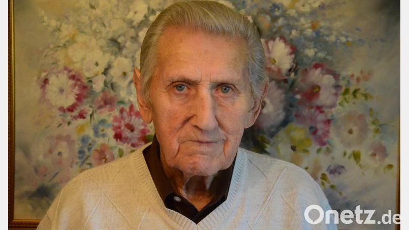 Der Weidener Karl-Heinz Buhl feiert am 1. Mai seinen 95. Geburtstag. Er war im Vorstand der Bauinnung, Fußballabteilungsleiter der DJK, Pfadfinder und Mitglied der 7er-Kameradschaft. Bild: Kunz