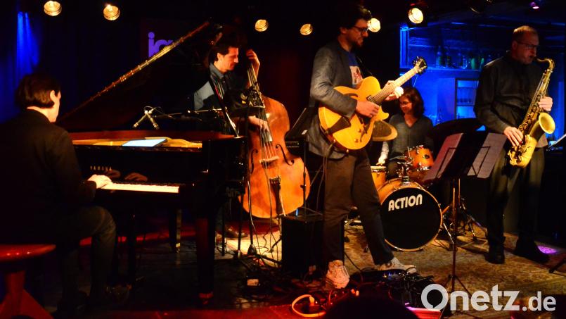 Das &quot;Mareike Wiening Quintett&quot; im &quot;Bistrot Paris&quot;. Bild: Kunz