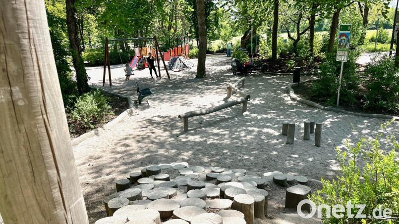 Mehr Spielplatz für die Kinder im Max-Reger-Park wünscht sich die SPD-Fraktion. Jetzt diskutierte der Bauausschuss darüber. Bild: Gabi Schönberger