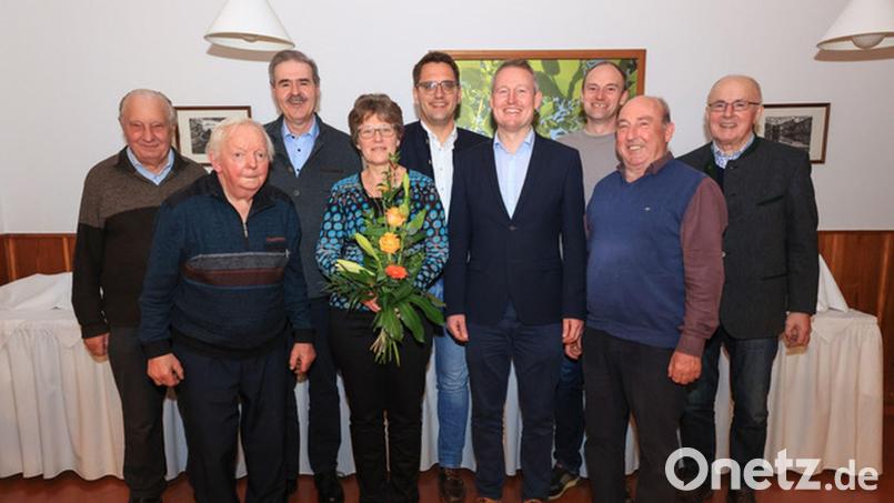 Die CSU Theisseil ehrt ihre langjährigen Mitglieder. Bild: Martin Braun/exb