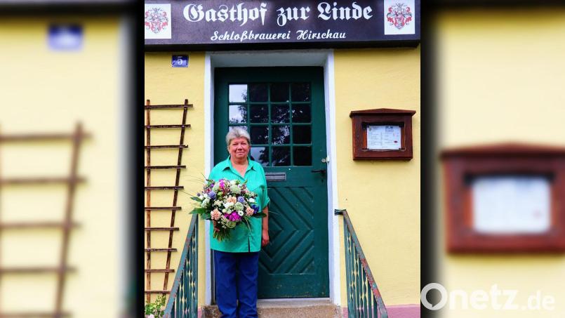Über ein halbes Jahrhundert führte Sieglinde Wittmann das Wirtshaus Zur Linde in Krickelsdorf. Am Sonntag, 7. Januar, verstarb die beliebte und weit über den Landkreis hinaus bekannte Wirtin. Archivbild: Michaela Stauber/exb