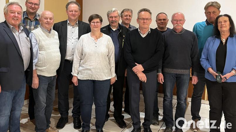 Die neu gewählte Vorstandschaft der Siedlergemeinschaft Rothenstadt. Bild: uz/exb