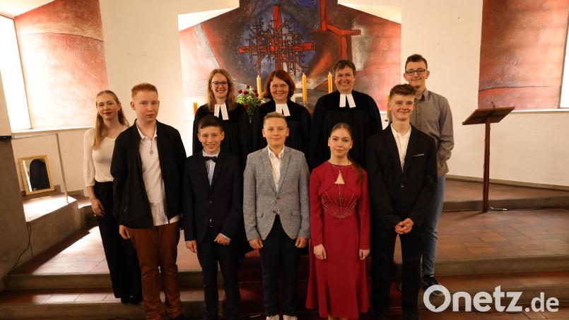 Diese fünf Jugendlichen feiern Konfirmation in St. Markus. Bild: Eva Steinberger Fotografie/exb