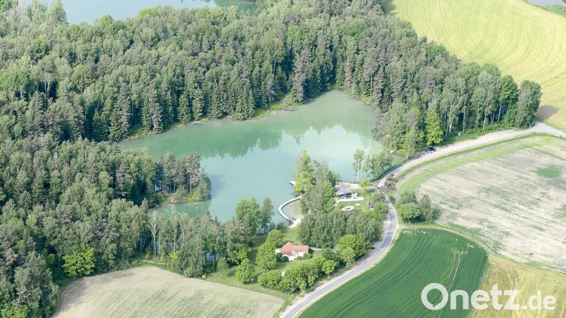 Ein Schild bei der Wiesauer Kipp (Bild) verwies auf den Trekkingplatz Geissacker. Ein Dieb hat es gestohlen. Archivbild: mür