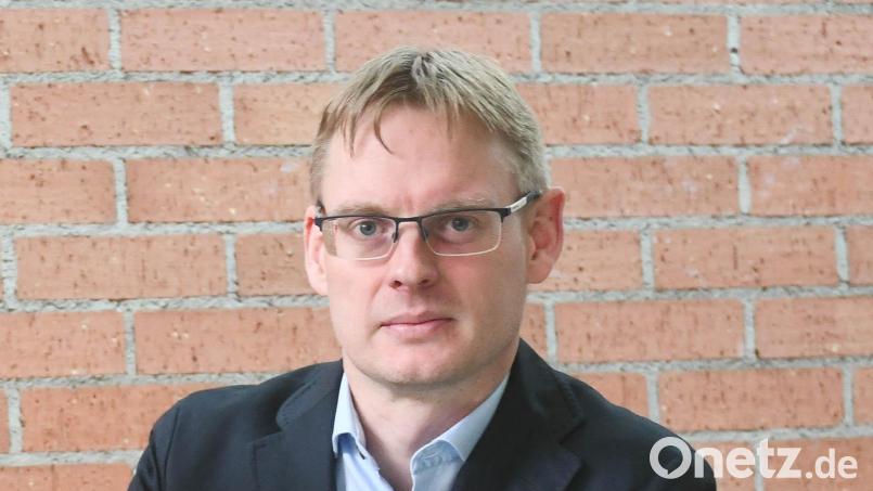 Der neue Weidener Kämmerer Stefan Rögner (rechts) und der neue Baudezernent Alkmar Zenger sind berufsmäßige Stadträte. Bild: Gabi Schönberger