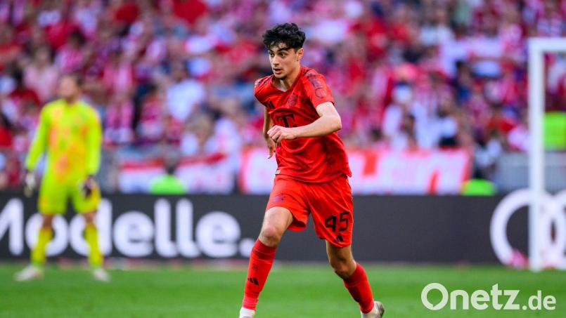 Bayerns Aleksandar Pavlovic steht im vorläufigen EM-Kader der DFB-Elf. Bild: Tom Weller/dpa