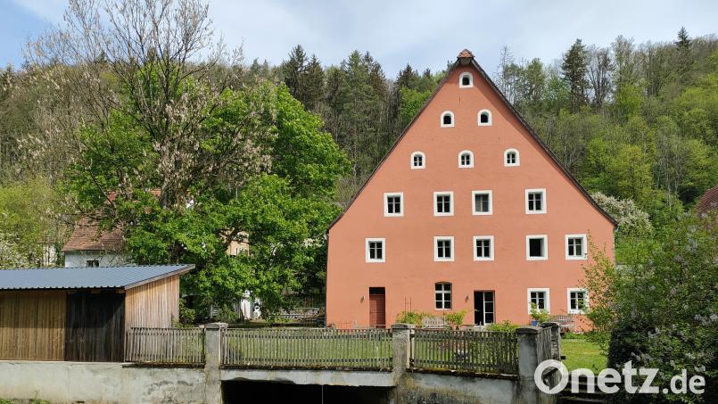 Die Oedmühle ist ein Hingucker im kleinen Örtchen Oed bei Weigendorf. Bild: ald